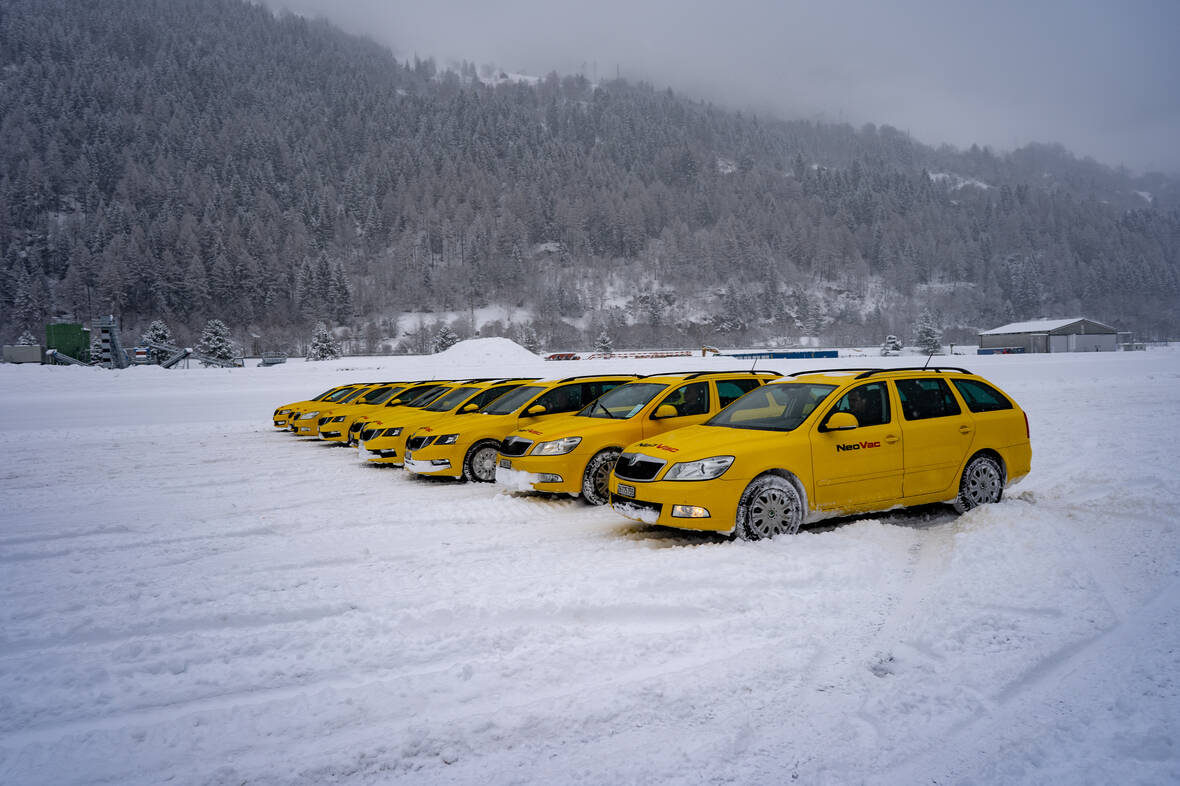 Fahrtraining in Ambri | © NeoVac