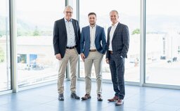 Stabsübergabe NeoVac AG | © NeoVac