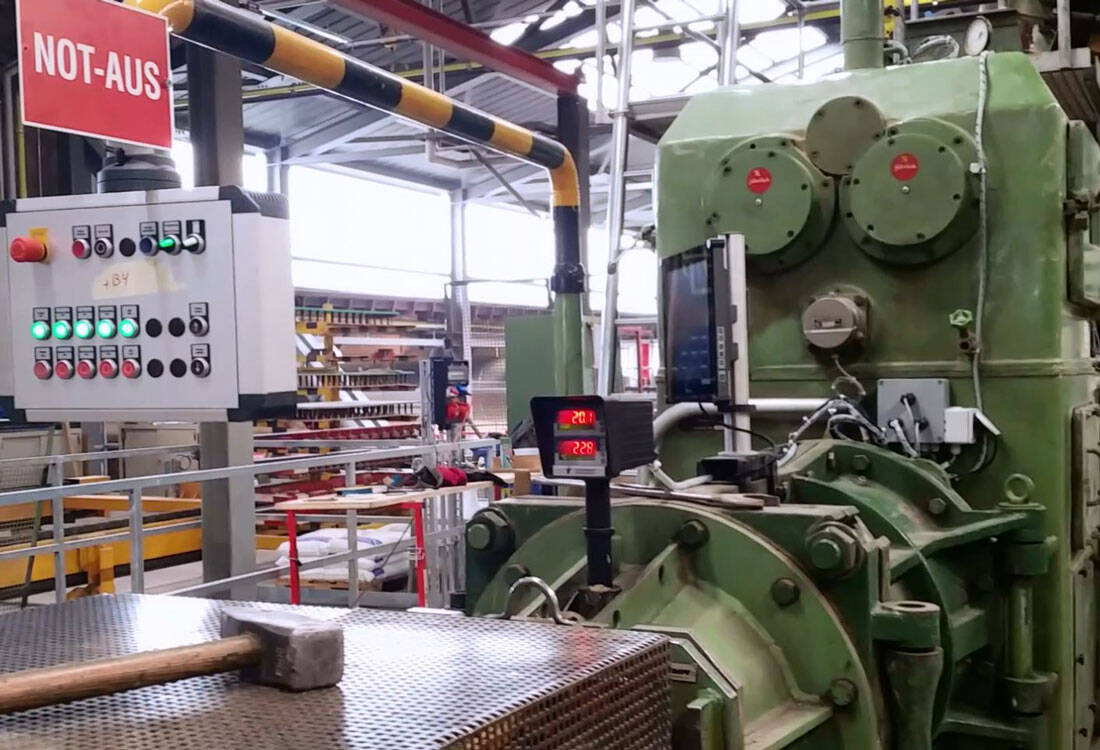 Retrofit einer Backsteinproduktion im laufenden Industriebetrieb | © Polytech Systeme AG